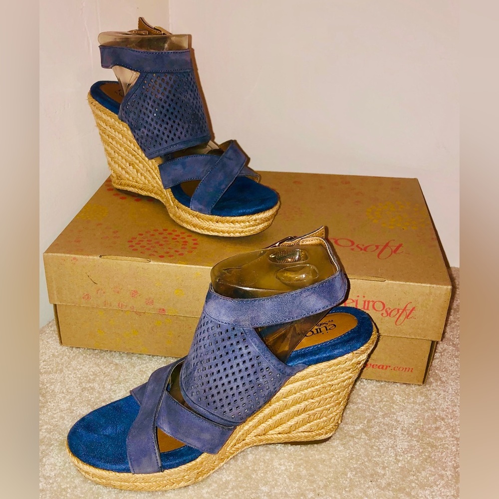 Sofft Blue Espadrille Wedge Sandals